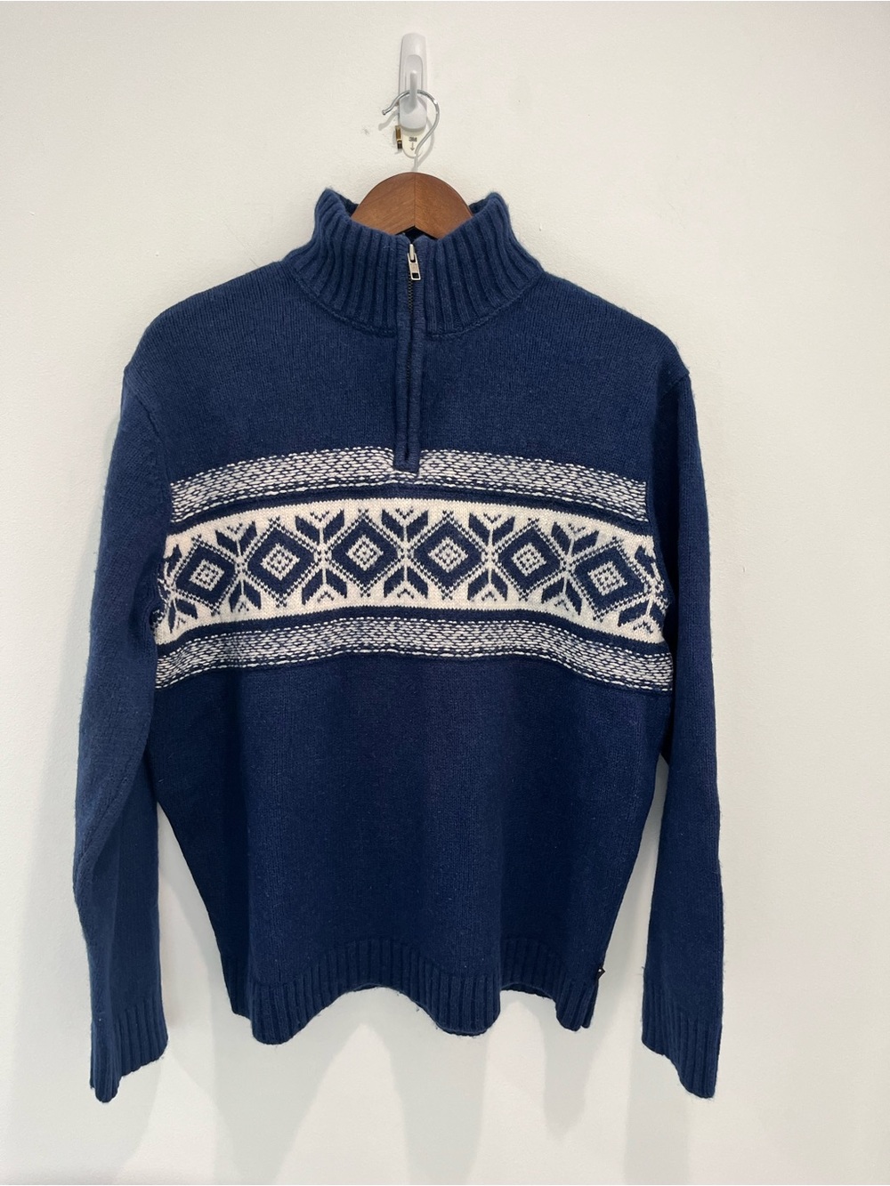 AMERICAN EAGLE  Navy Half-Zip Fair Isle Wool Sweater in Navy Blue